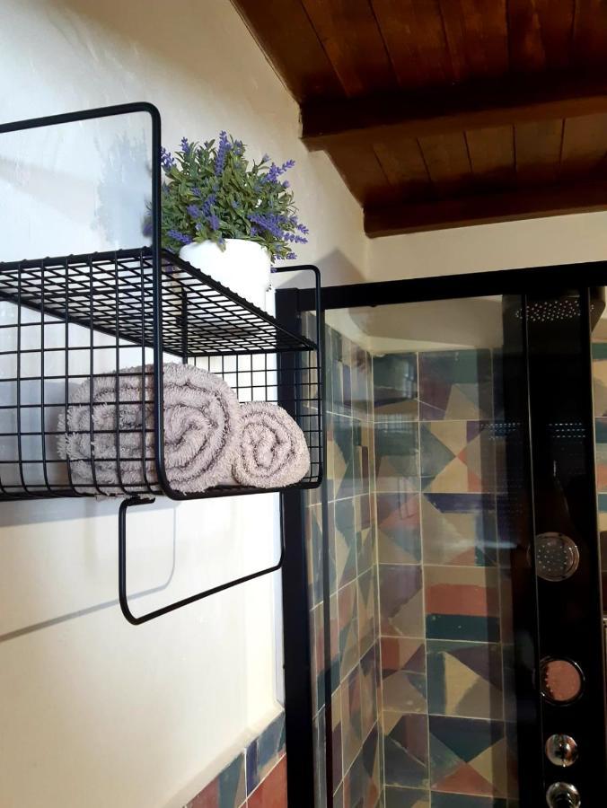 Apartamentos Callampa Torrejon el Rubio Ngoại thất bức ảnh