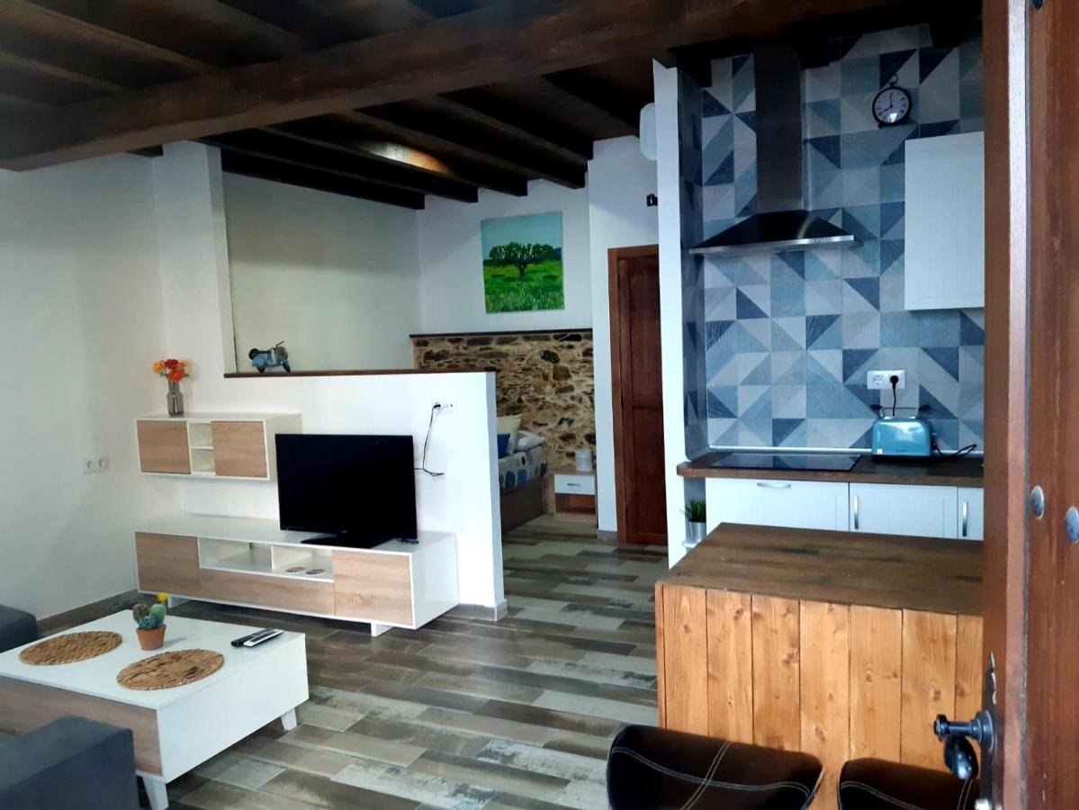 Apartamentos Callampa Torrejon el Rubio Ngoại thất bức ảnh