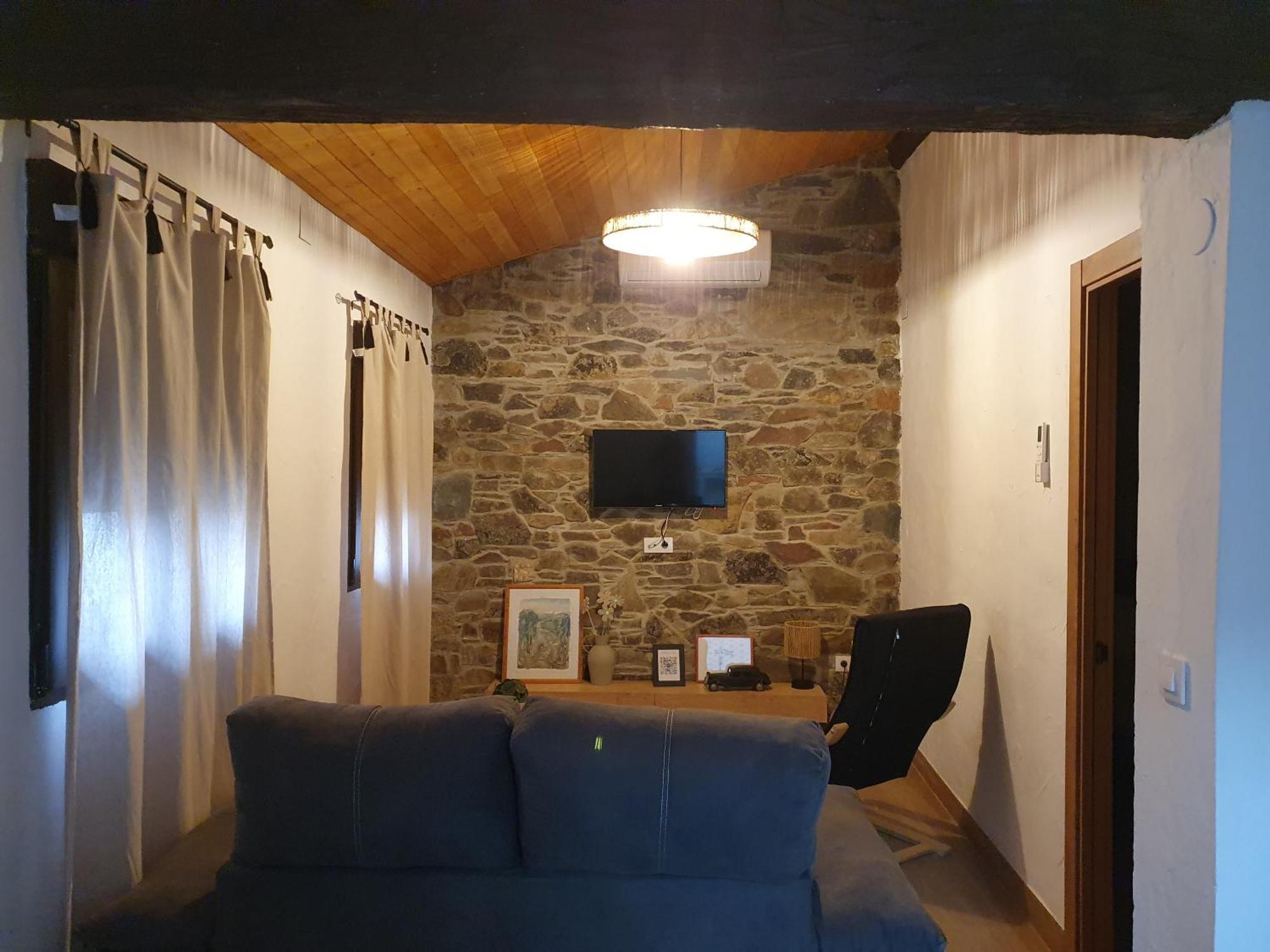 Apartamentos Callampa Torrejon el Rubio Ngoại thất bức ảnh